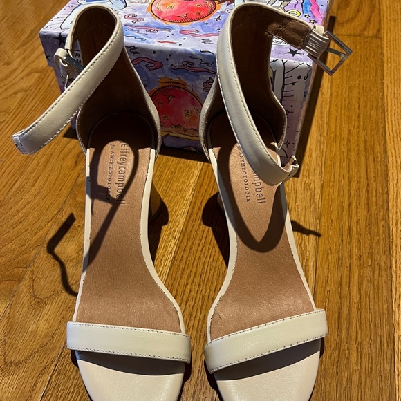 ANTHROPOLOGIE JEFFREY CAMPBELL  Striped Heel Sandal Ivory Leather Wooden Heel main image 7